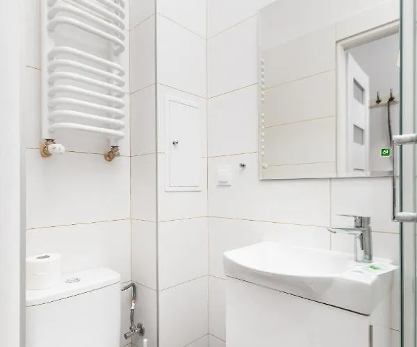 Szymanowskiego 4 By Homeprime Warsaw